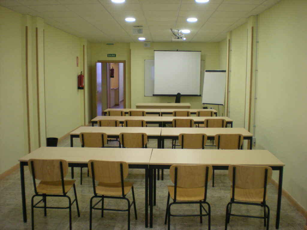 Alquiler de aula para formación en Cáceres