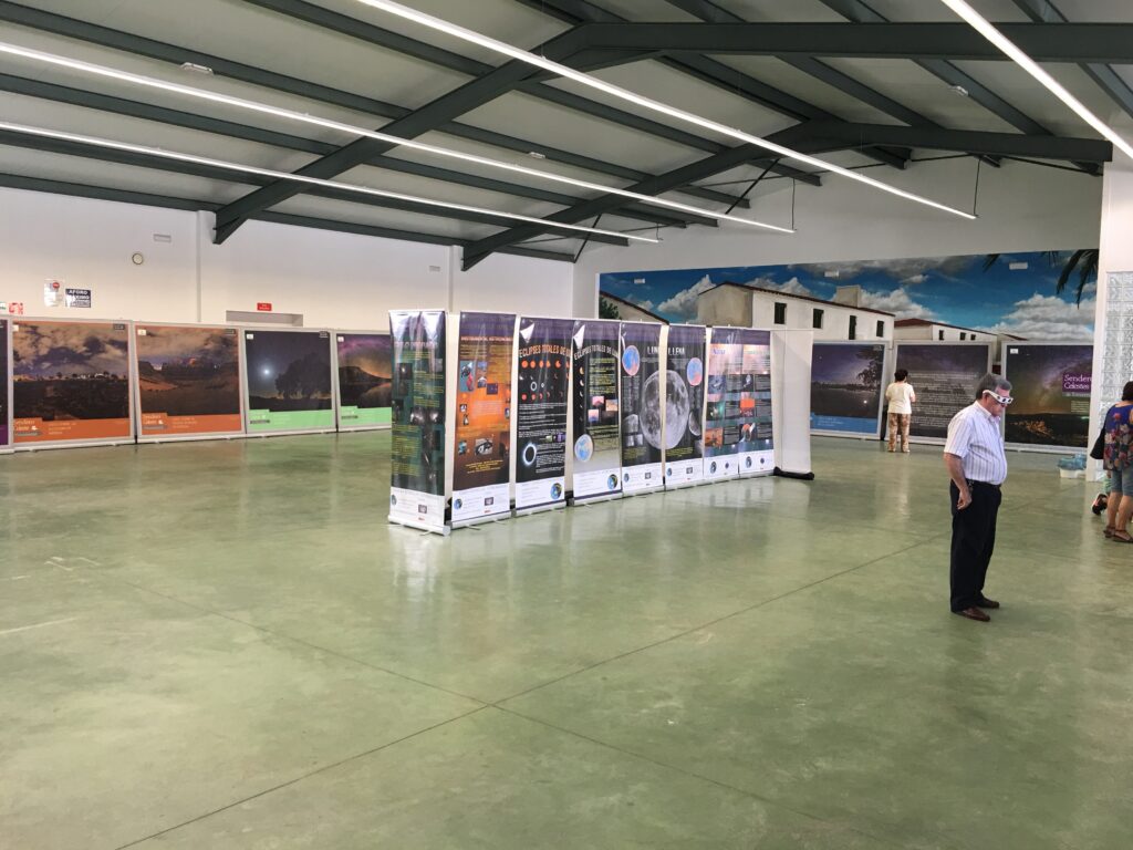 Exposiciones de astronomía en Cáceres