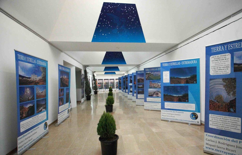 Exposiciones de astronomía en Cáceres